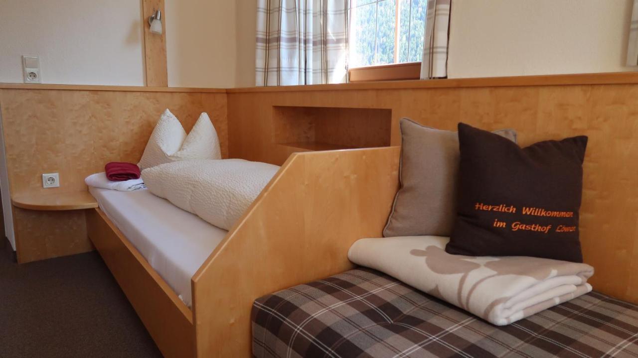 סילץ Hotel Garni Loewen מראה חיצוני תמונה